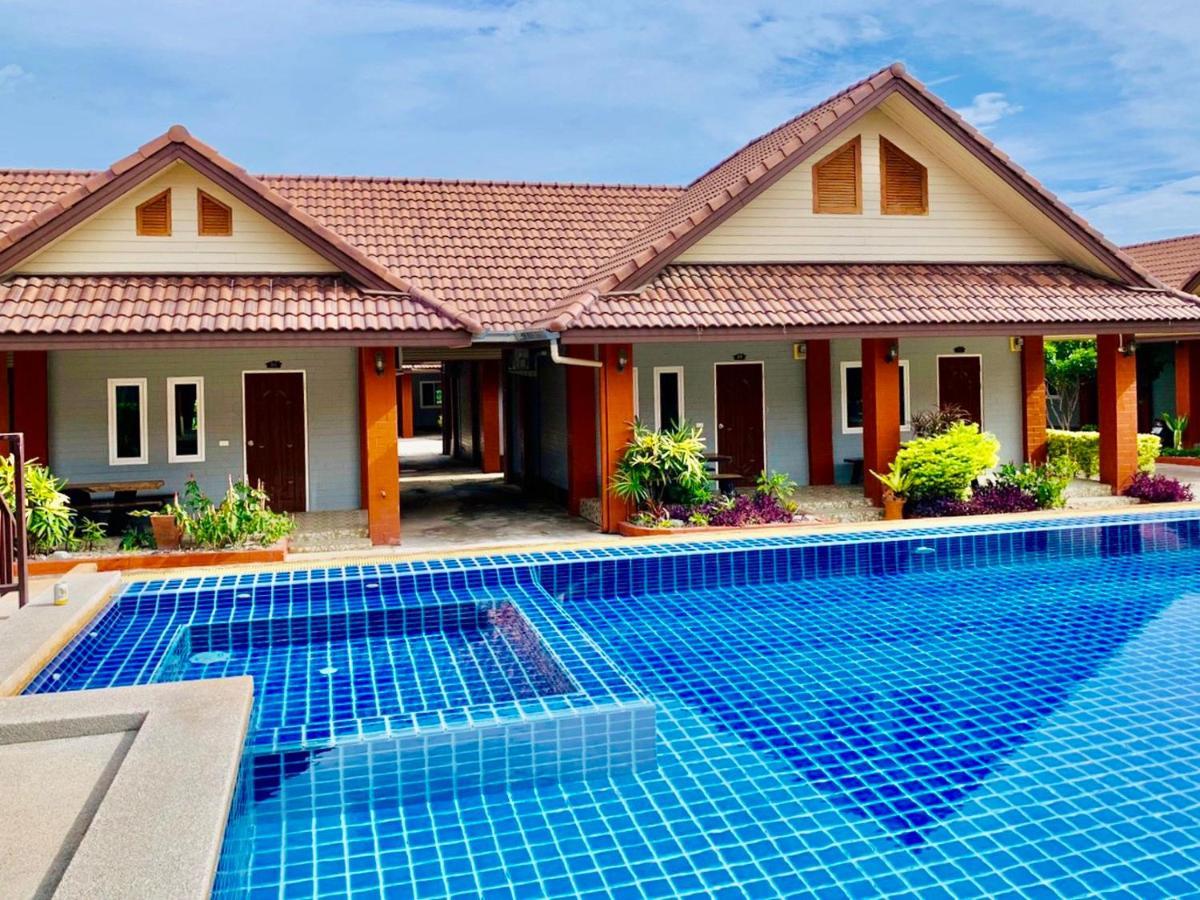 Benwadee Resort Pattaya Банпонг Экстерьер фото
